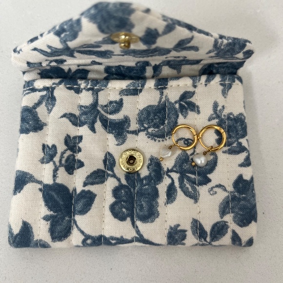 Sezane Charlotte Earrings - Picture 3 of 5